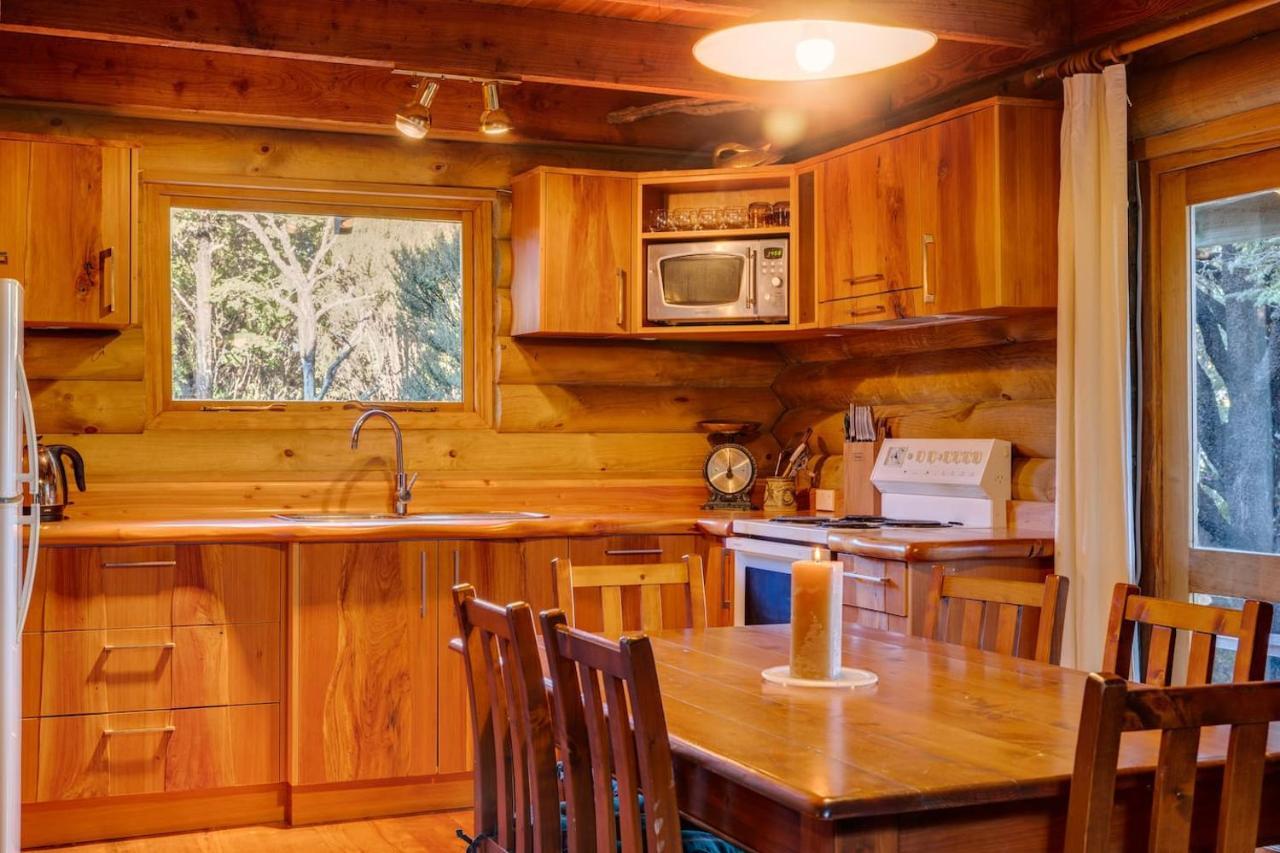 Charlies Cabin - Mt Lyford 외부 사진